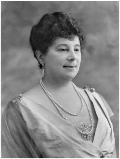 Baroness Emmuska (Emma Magdalena Rosalia Maria Josefa Barbara) Orczy (1865–1947)